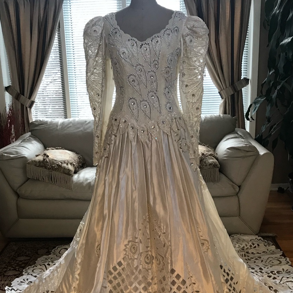 Wedding dress